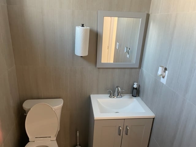 More Photos Of 3909-3917 E Anaheim St, Long Beach Storefront For Lease