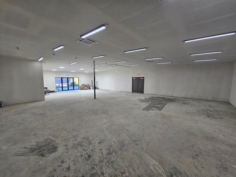 More Photos Of 206 Tumwater Blvd SW, Tumwater General Retail For Lease