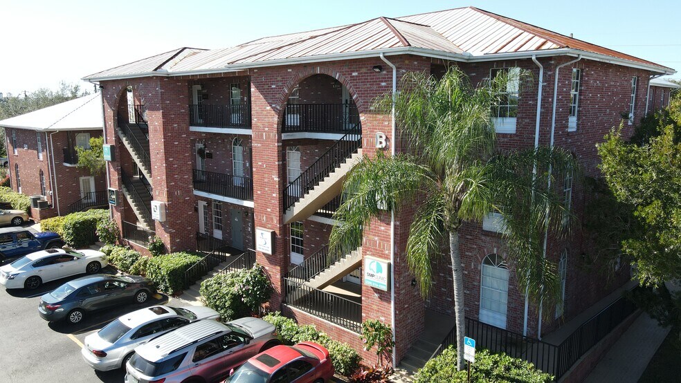 Primary Photo Of 501 Goodlette Rd N, Naples Office For Lease