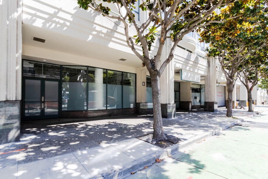 More Photos Of 725-727 Folsom St, San Francisco Apartments For Lease