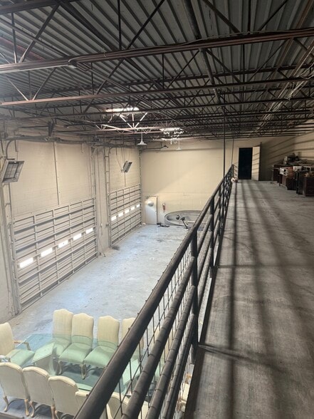 More Photos Of 16304 Midway Rd, Addison Service For Sale