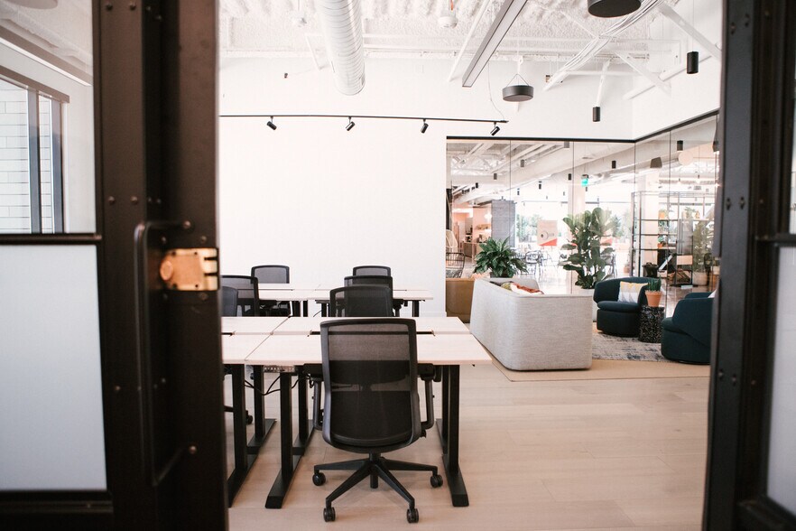 More Photos Of 9840-9850 N Central Expy, Dallas Coworking Space