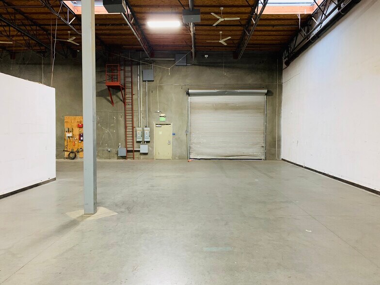 More Photos Of 14241-14261 Fern Ave, Chino Warehouse For Sale