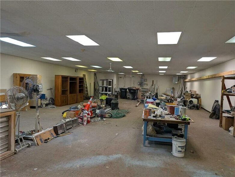 More Photos Of 351-353 Fifth Ave, Troy Storefront For Lease