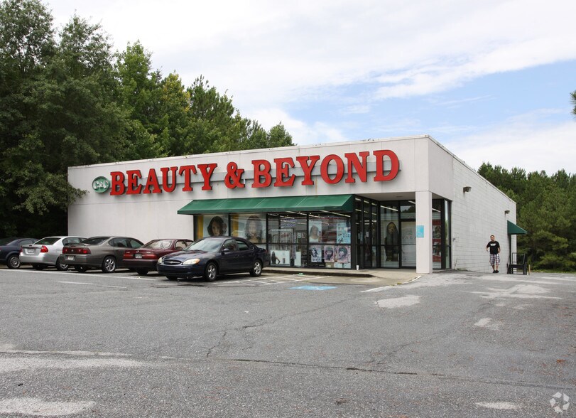 More Photos Of 7227 Highway 85, Riverdale Freestanding For Sale