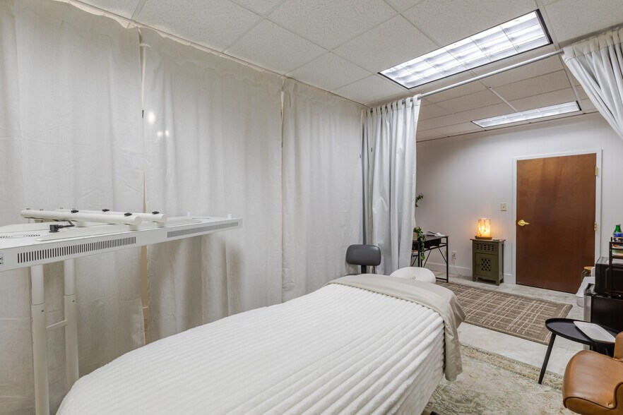 More Photos Of 9351 Founders St, Fort Mill Office For Lease