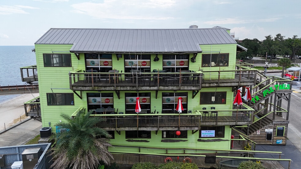 More Photos Of 113 Beach blvd, Bay Saint Louis Restaurant For Sale