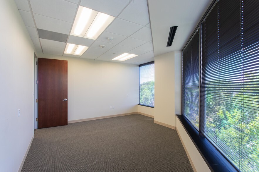 Photo of 5th Floor Ste 500