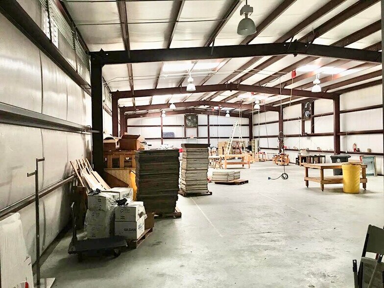 More Photos Of 4007 Osage St, Houston Warehouse For Sale