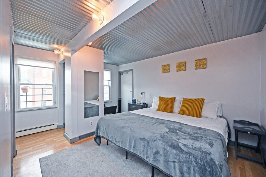 More Photos Of 118 E Liberty St, Cincinnati Apartments For Sale