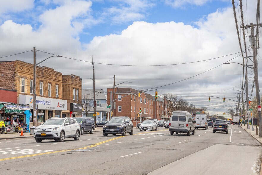 More Photos Of 10909 Rockaway Blvd, South Ozone Park Storefront For Lease
