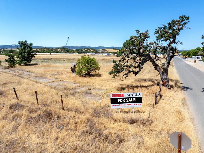More Photos Of 6229 Monterey Rd, Paso Robles Land For Sale
