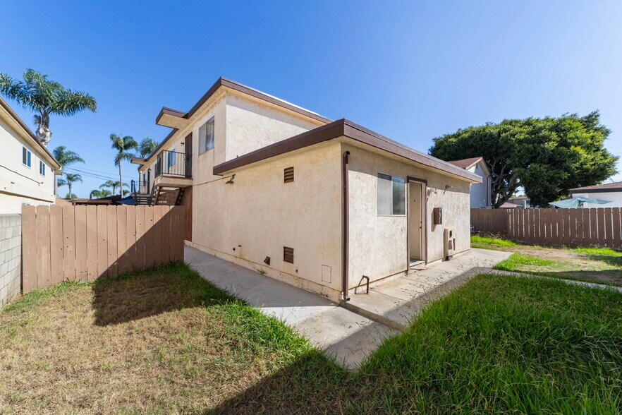 More Photos Of 1150 11th St, Imperial Beach Apartments For Sale