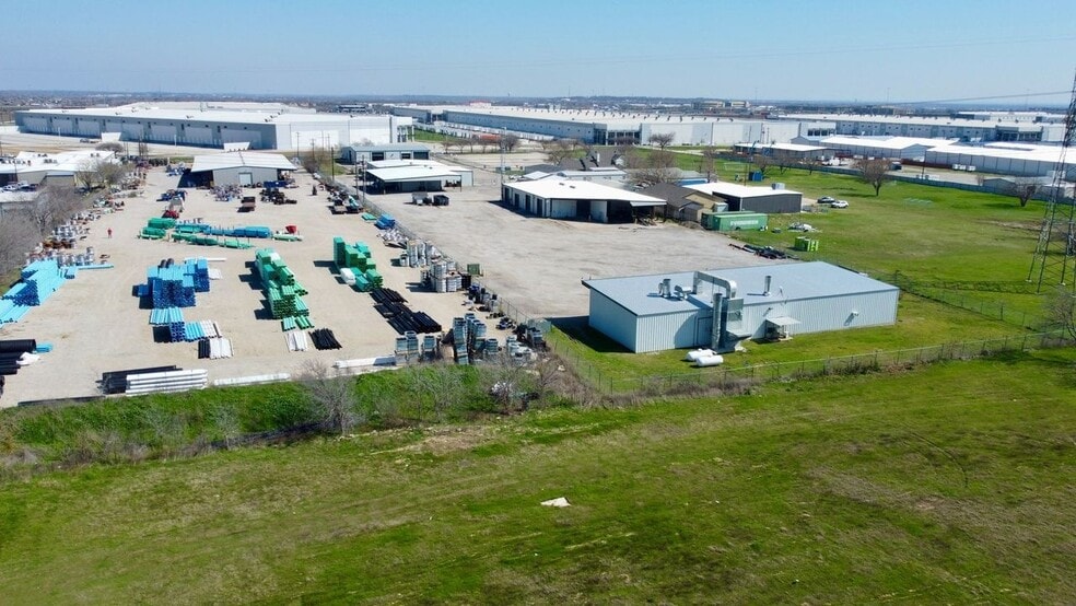 More Photos Of 13189 Harmon Rd, Fort Worth Warehouse For Sale