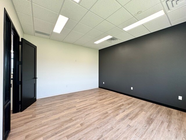 More Photos Of 142 SW 134th St, Oklahoma City Office For Lease