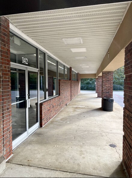 More Photos Of 3600 Hixson Pike, Chattanooga Unknown For Sale