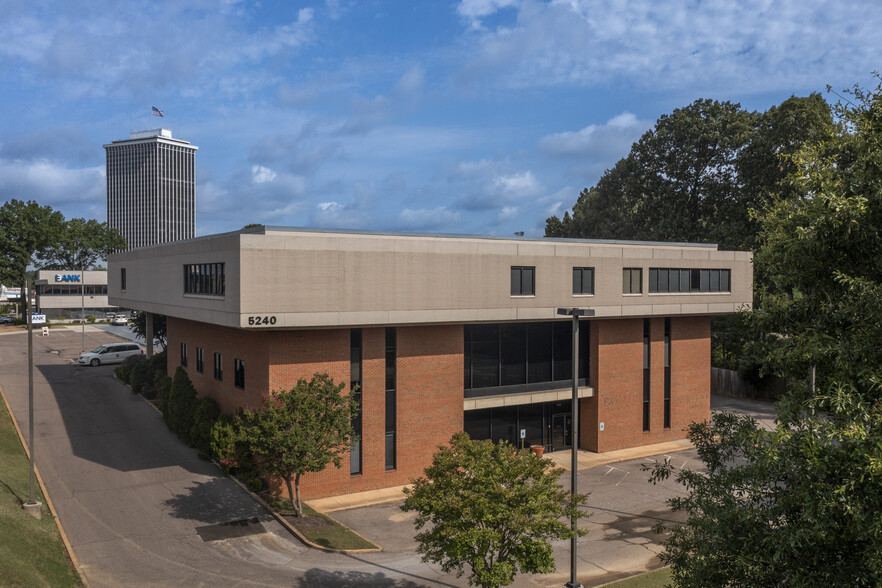 Primary Photo Of 5240 Poplar Ave, Memphis Office For Lease