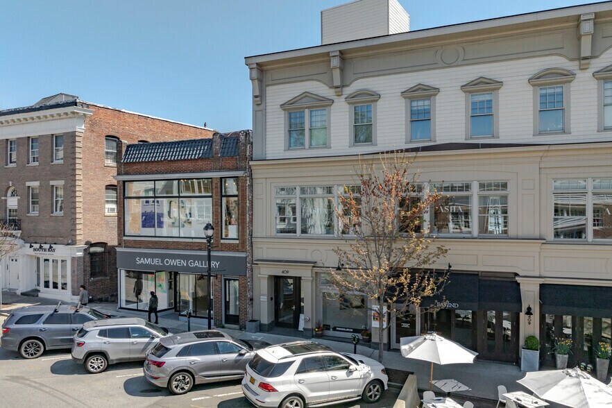 More Photos Of 407-409 Greenwich Ave, Greenwich Office For Lease