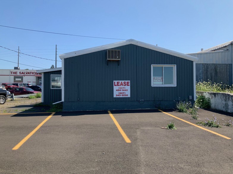 More Photos Of 317 Harrison Ave, Endicott Freestanding For Lease
