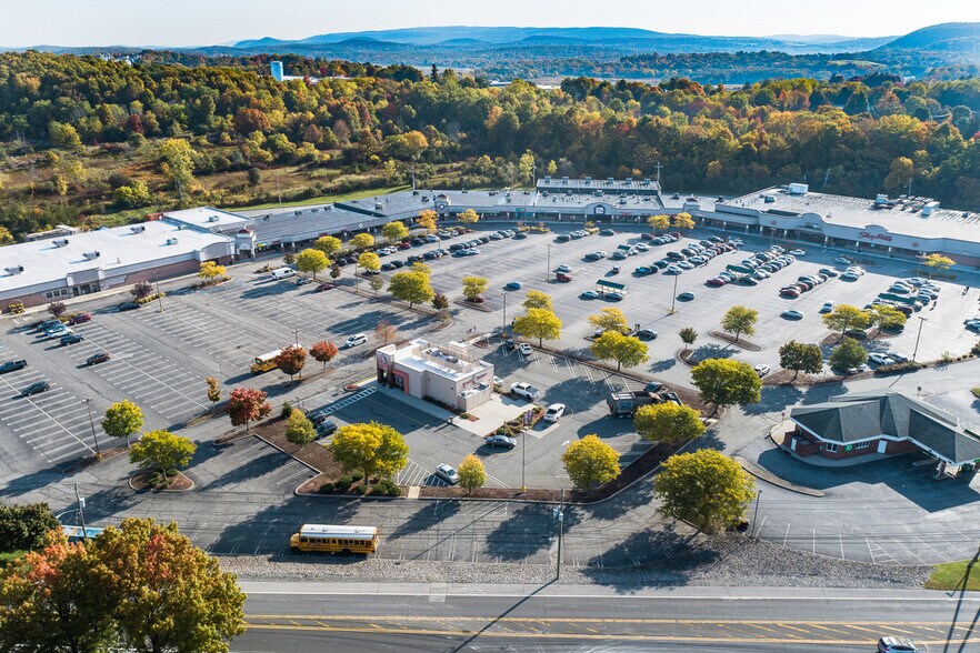 More Photos Of 78 Brookside Ave, Chester Unknown For Lease