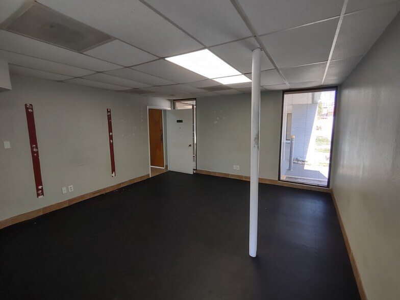 More Photos Of 3140 34th St N, Saint Petersburg Freestanding For Lease