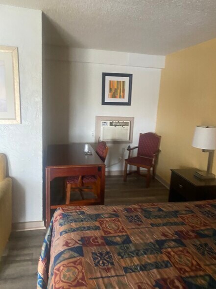 More Photos Of 12015 E State Route 350, Kansas City Hotel For Sale