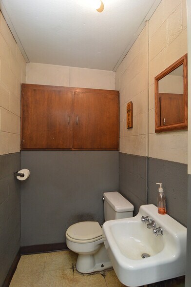 More Photos Of 1350 Allegheny Ave, Reading Auto Salvage Facility For Sale