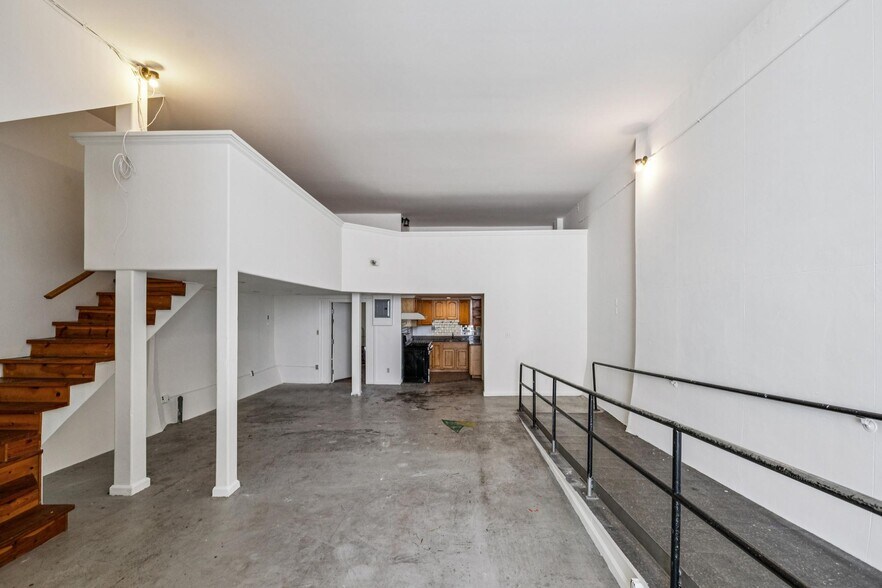 Primary Photo Of 9 Grace St, San Francisco Warehouse For Sale