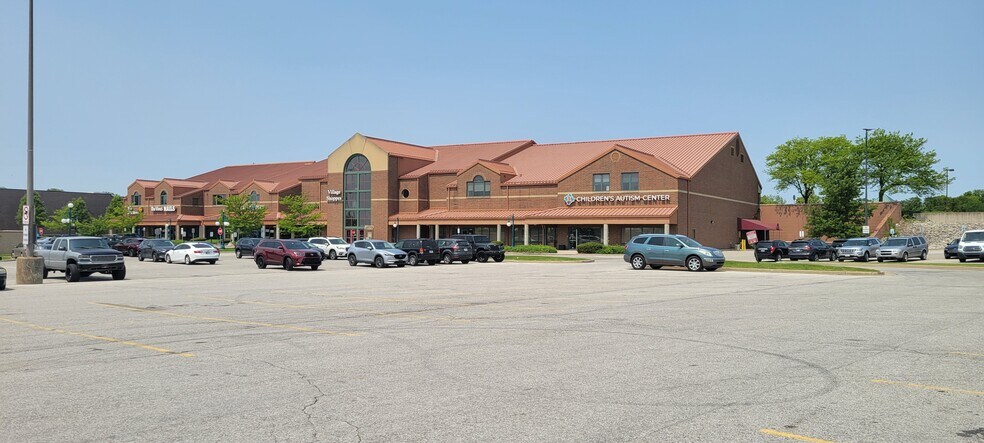 More Photos Of 5701-5725 Coventry Ln, Fort Wayne Unknown For Lease