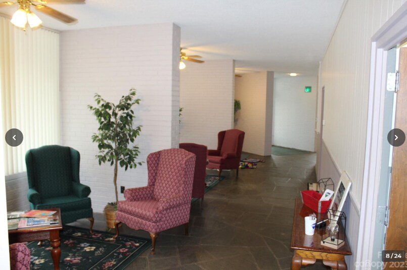 More Photos Of 100 Jervey Rd, Tryon Office For Sale