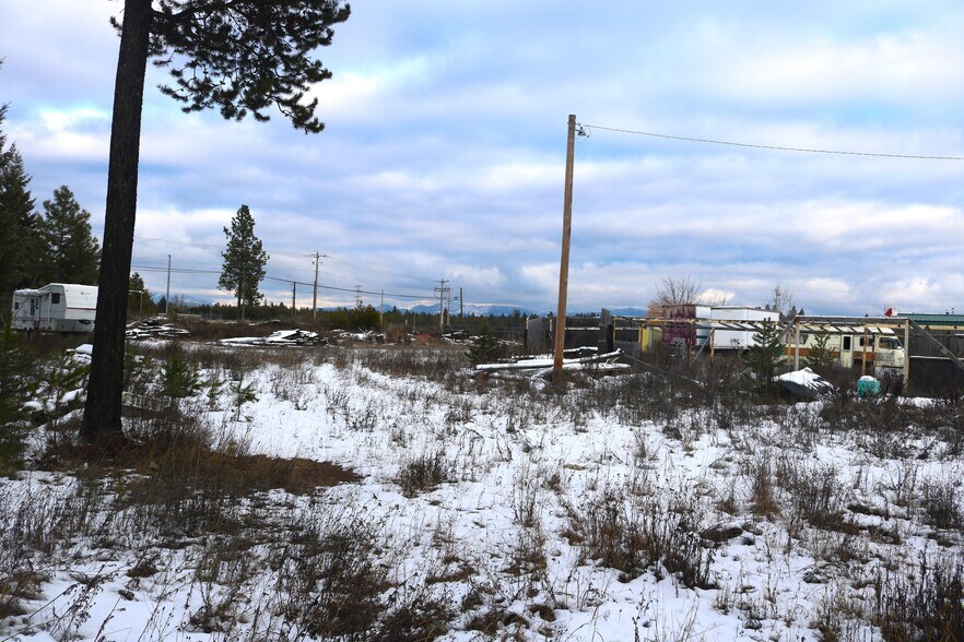 More Photos Of 31149 Old Hwy 95 hwy, Athol Land For Sale