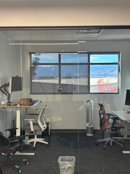 More Photos Of 11675 Ridgeline Dr, Colorado Springs Warehouse For Sale