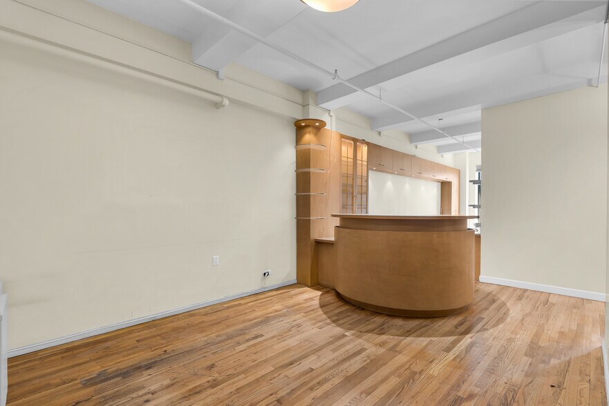 More Photos Of 14 E 4th St, New York Loft Creative Space For Sale