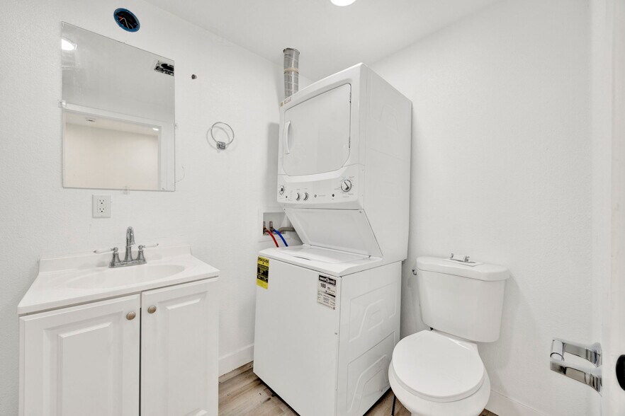 More Photos Of 103 N Catalina Ave, Pasadena Apartments For Sale