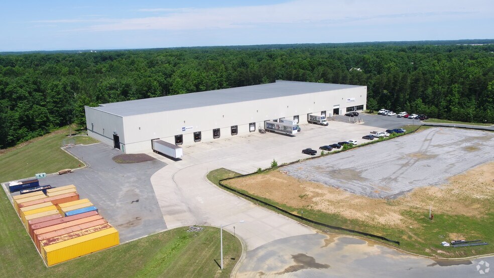 More Photos Of 8520 Jamison Ln, Fredericksburg Warehouse For Lease