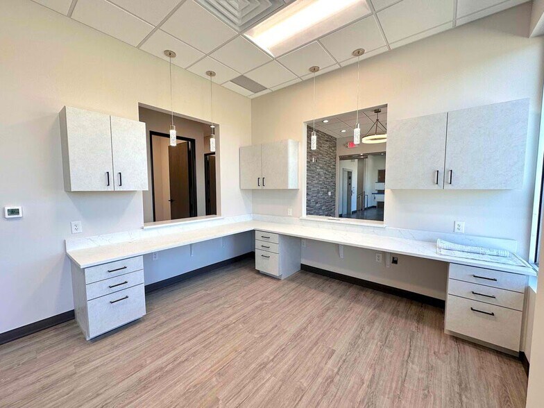 More Photos Of 3242 Preston Rd, Plano Medical For Lease