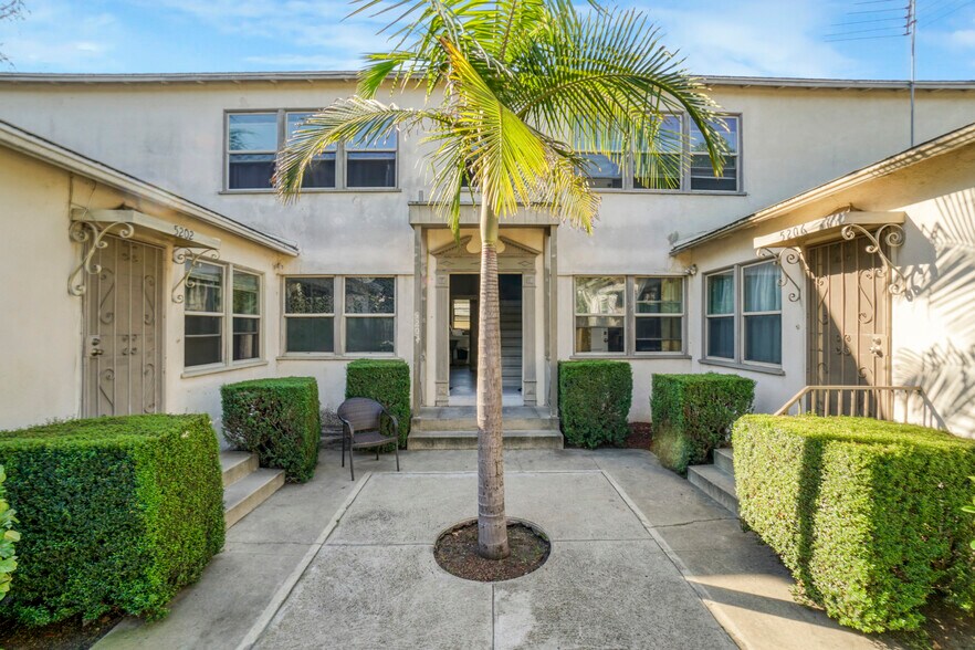 More Photos Of 5202 Knowlton St, Los Angeles Apartments For Sale