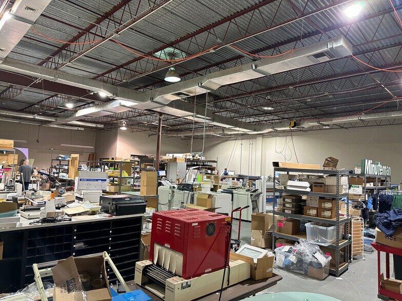 More Photos Of 10011 W Gulf Bank Rd, Houston Light Manufacturing For Lease