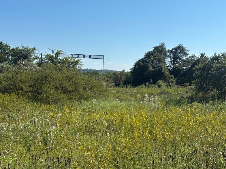 More Photos Of US-77, Thackerville Land For Sale