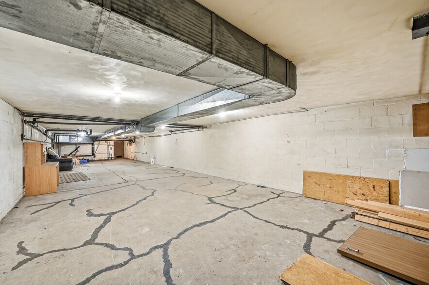 More Photos Of 501-505 Market St, East Liverpool Storefront For Sale