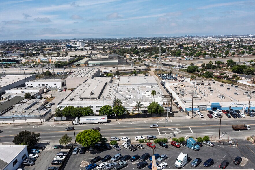 More Photos Of 15001 S Figueroa St, Gardena Distribution For Lease
