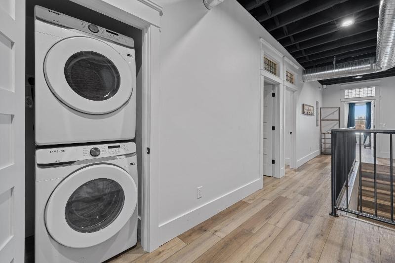 More Photos Of 105 E Main St, Niles Storefront For Sale