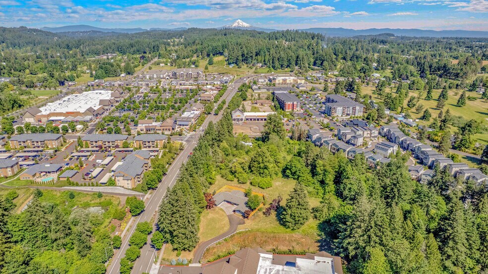 More Photos Of 16710 SE Sunnyside Rd, Happy Valley Flex For Sale
