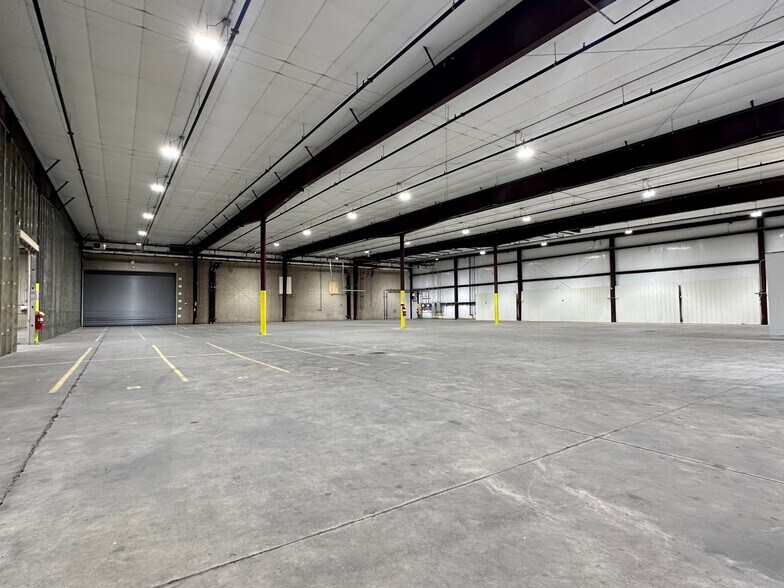 More Photos Of 701 Topeka Way, Castle Rock Manufacturing For Lease