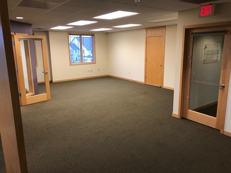 More Photos Of 1200 Nygaard St, Stoughton Office For Lease