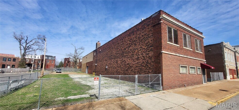 More Photos Of 4545 Olive St, Saint Louis Industrial For Sale