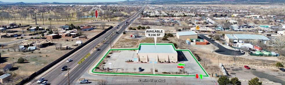 More Photos Of 6629 Airport Rd, Santa Fe Freestanding For Sale