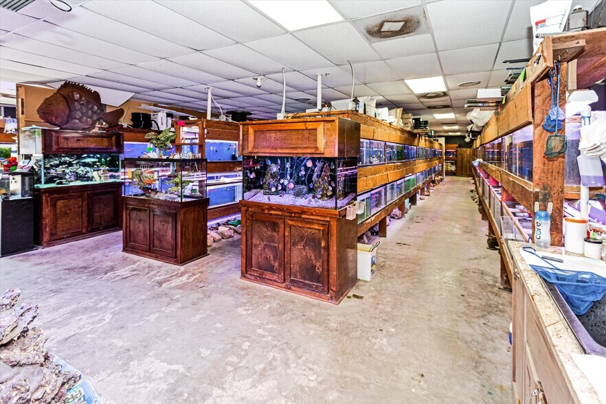 More Photos Of 10855 Highway 242, Conroe Freestanding For Sale