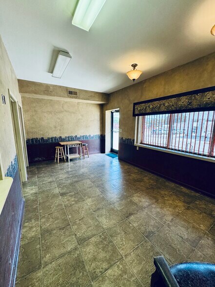 More Photos Of 206 Main St, Gleason Office For Sale