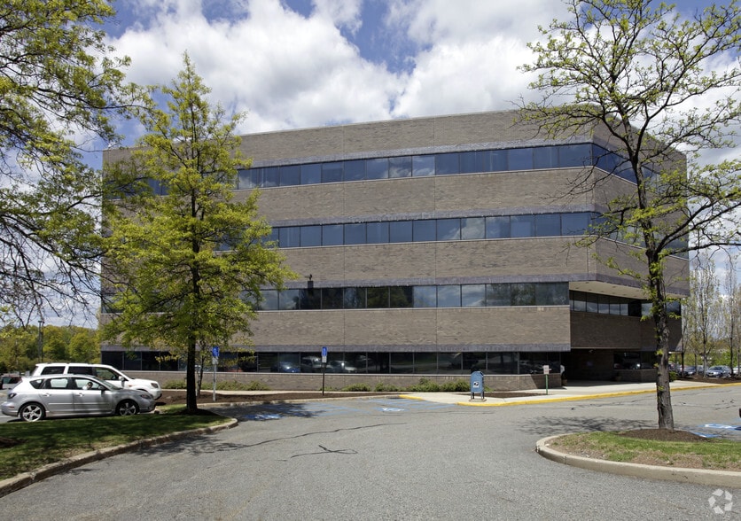 More Photos Of 3 Adp Blvd, Roseland Office Residential For Sale